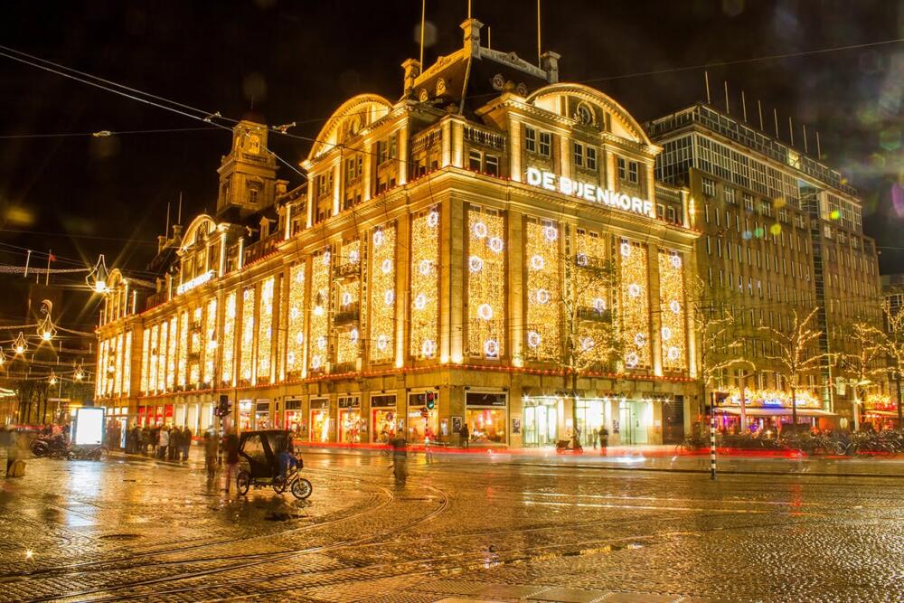 de Bijenkorf amsterdam