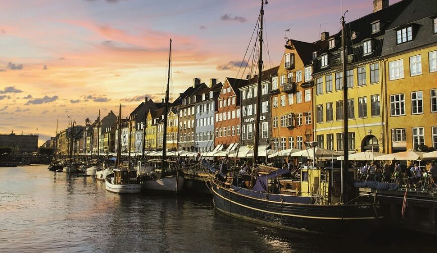 10 lugares imprescindibles que ver en Copenhague 1 Captura de pantalla 2020 06 29 a las 18.58.34