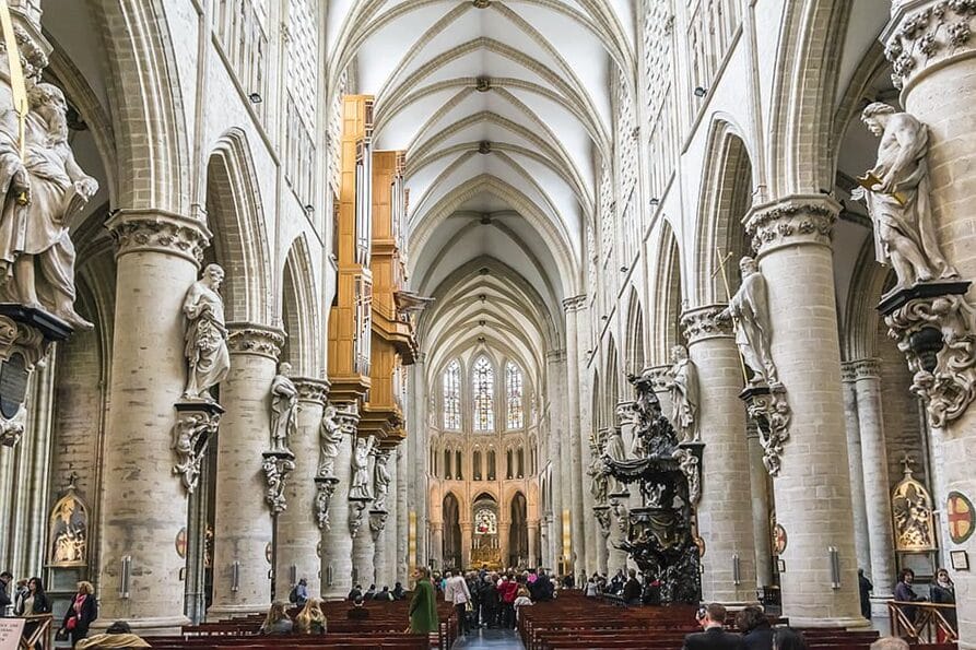 Catedral de San Michele 1 Catedral de San Michele