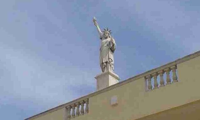 Las otras Estatuas de la libertad 5
